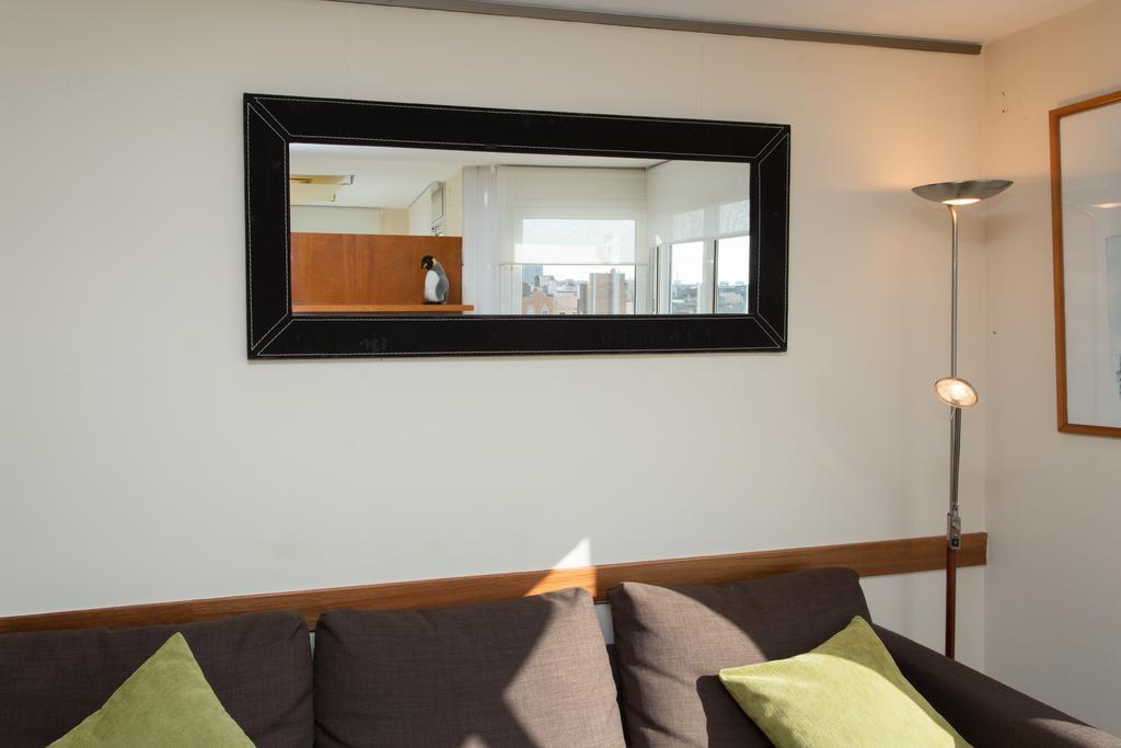 Gaudi Views Apartment Барселона Екстериор снимка
